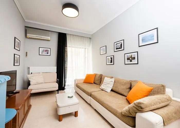 Four Reasons Apts Ntepo Thessaloniki