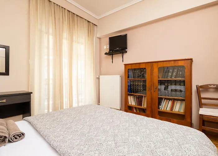 Four Reasons Apts Ntepo * Salonicco